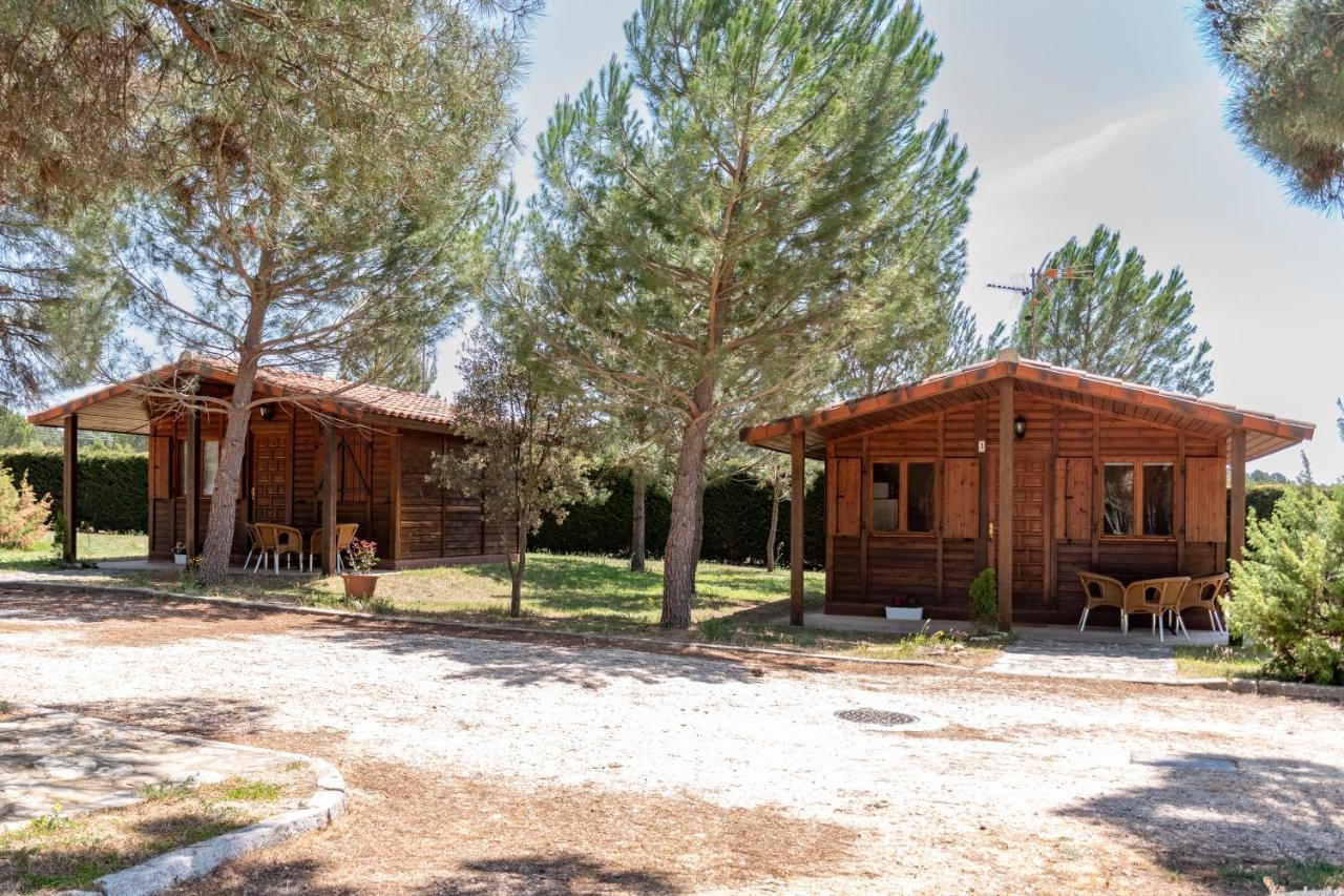 Las Casitas Del Pinar Bayubas de Abajo Luaran gambar